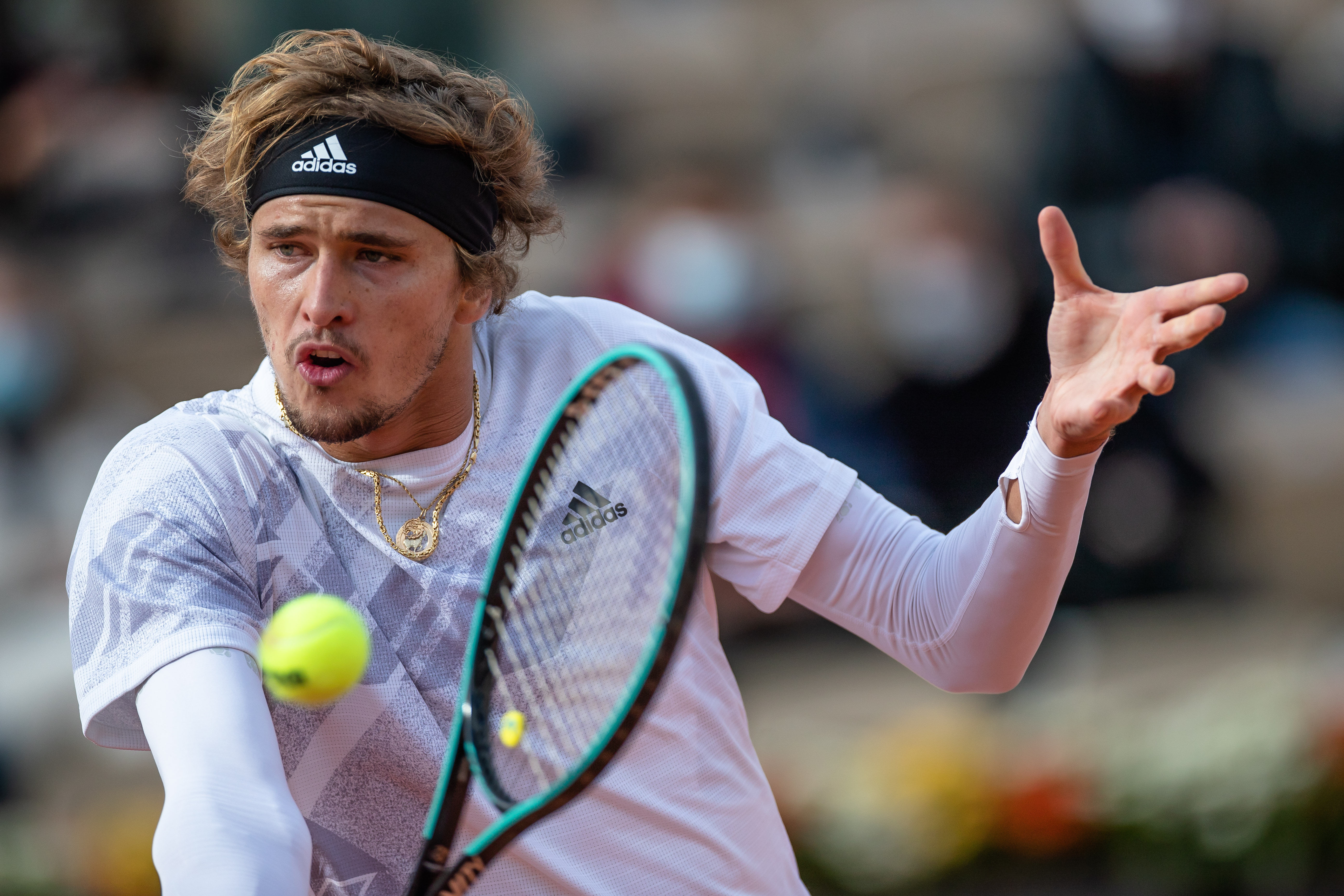 他们通过对 他们通过对