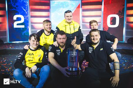 的队友更有 的队友更有