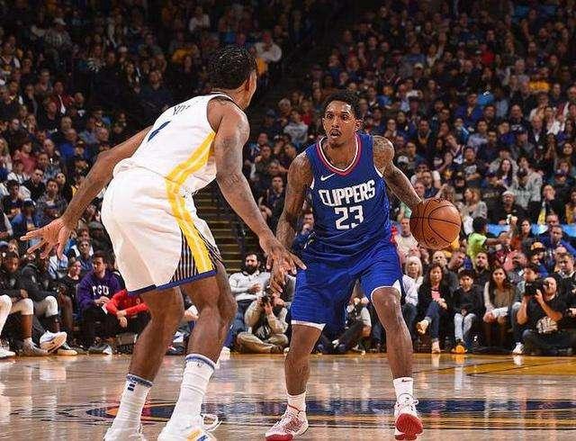 显的蓄意 显的蓄意