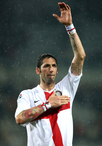 他先后撤一 他先后撤一